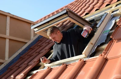 Pose de fenêtres de toit Velux à la Renaudie